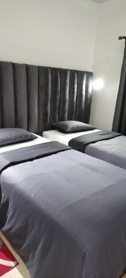 Hostal Cheers Evander Exterior foto